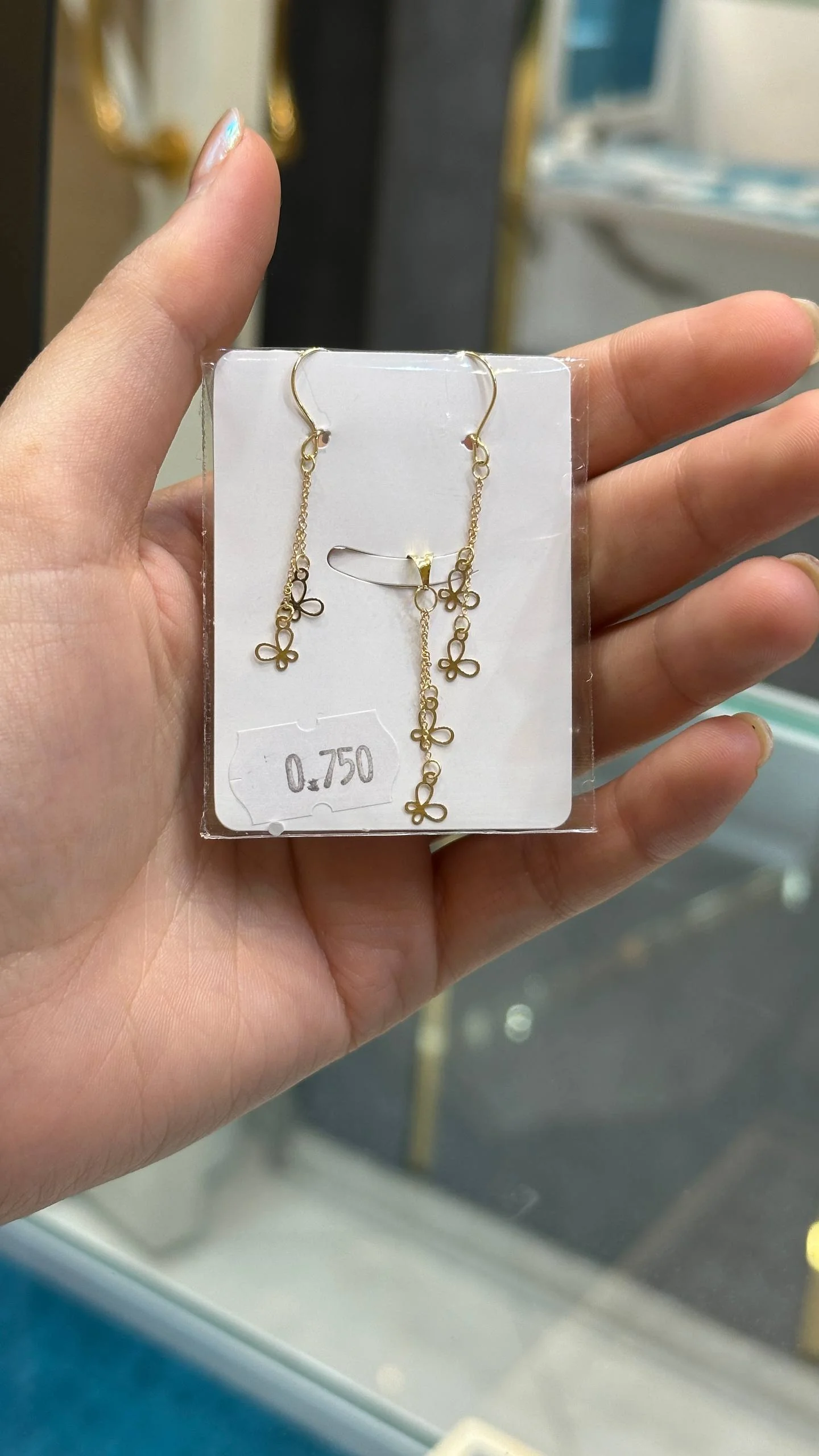نیم ست طلا زنانه 18 عیار دو پروانه