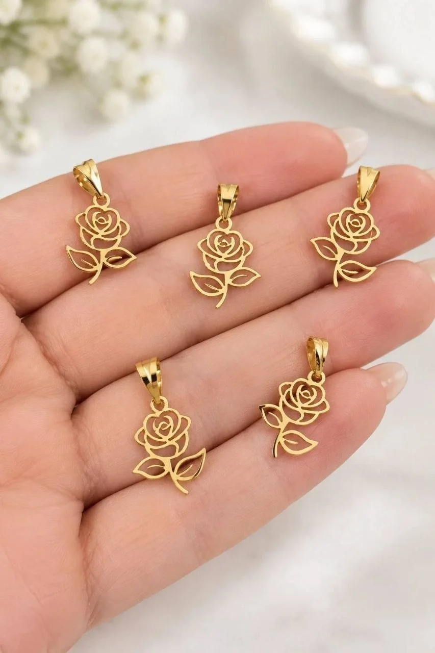 پلاک طلا گل رز پاییزی18 عیار