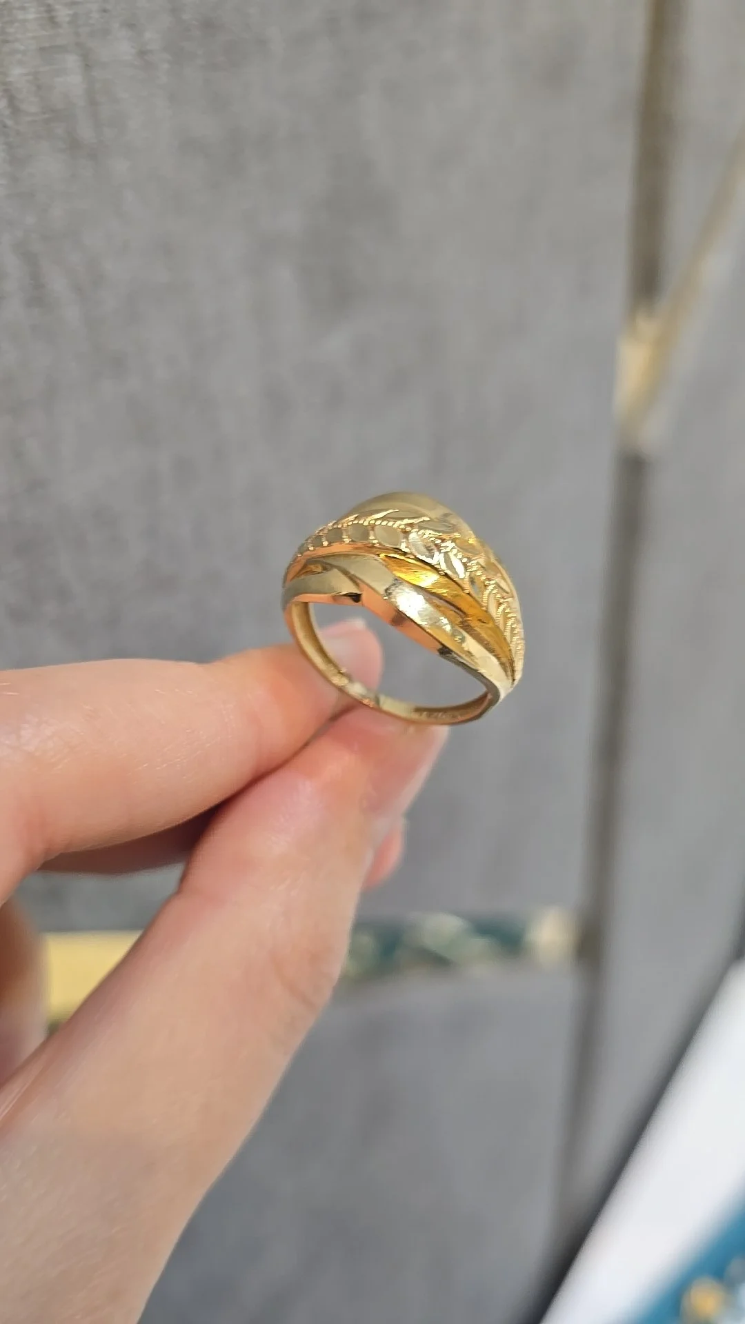 انگشتر طلای زنانه طرح گندم18 عیار